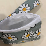 Green Daisies Keychain Set