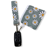 Green Daisies Keychain Set
