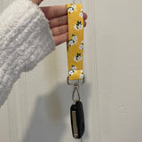 Magnolia keychain